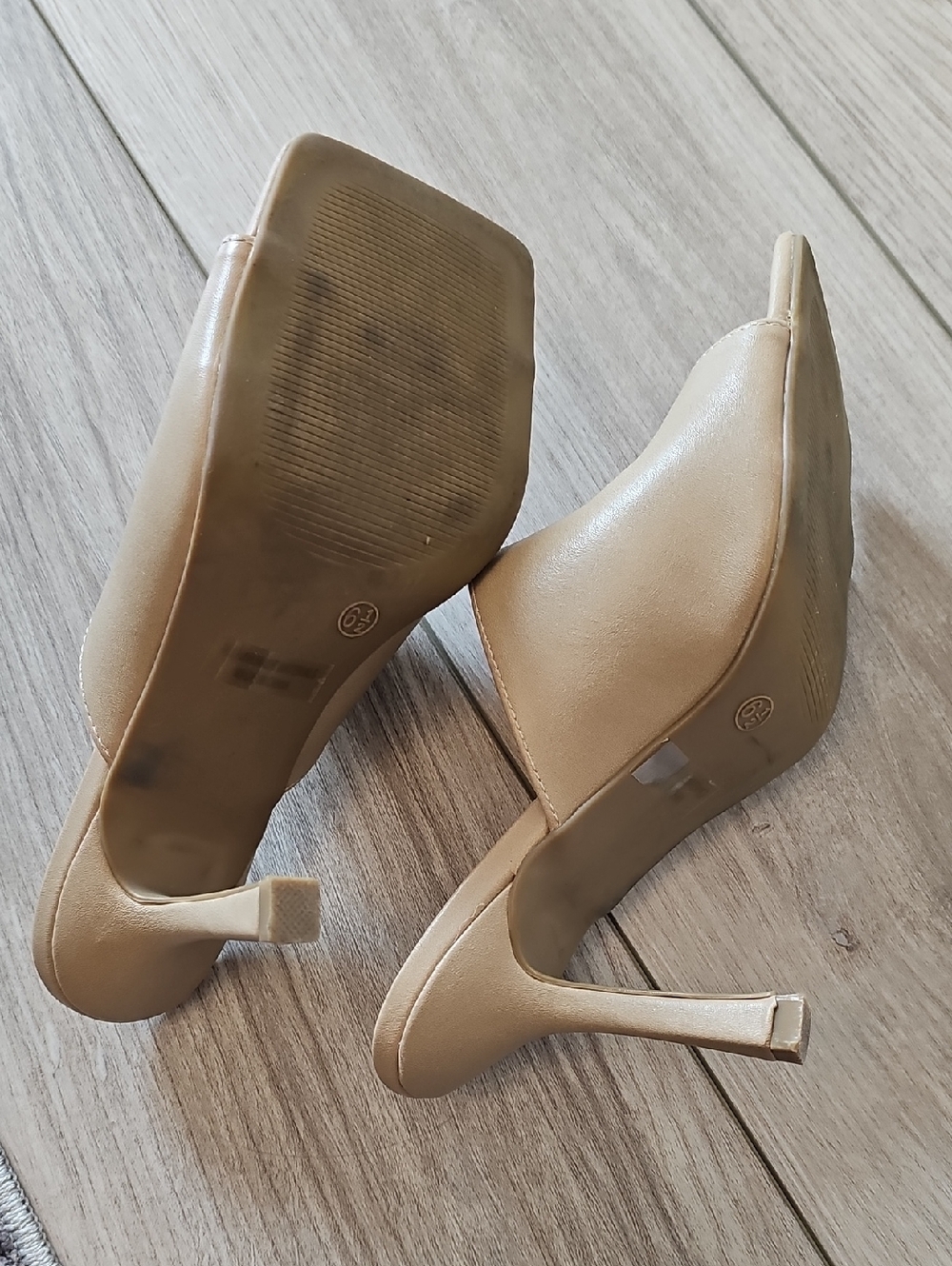 Open-Toe Slide Heels - Picture 5 of 5